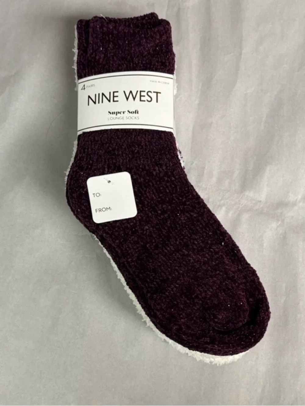 New Nine West Socks Women’s 4 Pair Soft Cozy Plush Fuzzy Lounge Socks Casual